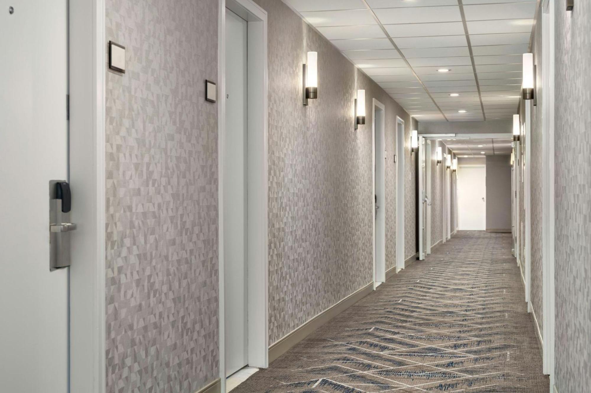 Sheraton Cavalier Saskatoon Hotel Buitenkant foto